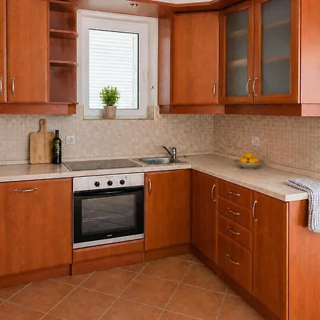 Ff Seaside Apartment, Ugljan Appartement
